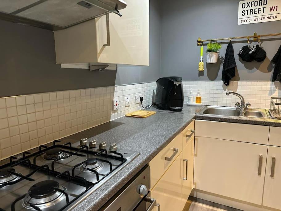 Stunning Luxury Croydon Apartment Gatwick Airport Close Purley Kültér fotó