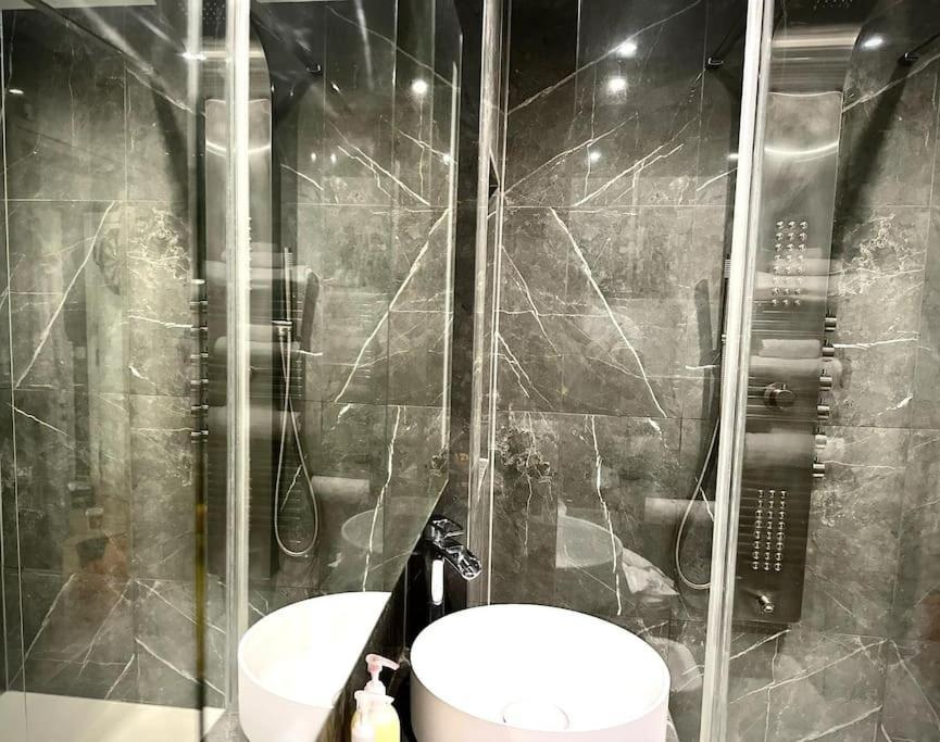 Stunning Luxury Croydon Apartment Gatwick Airport Close Purley Kültér fotó