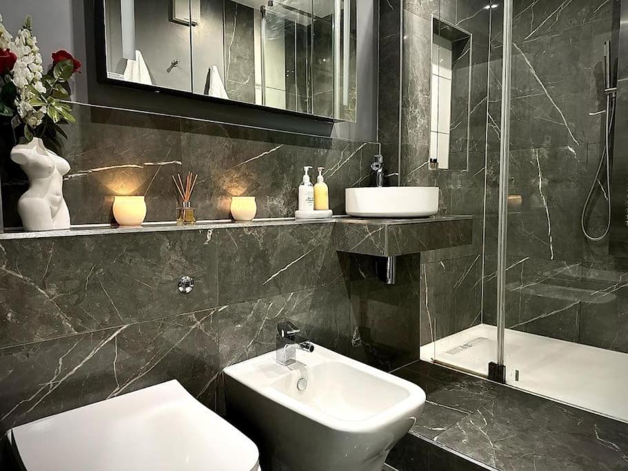 Stunning Luxury Croydon Apartment Gatwick Airport Close Purley Kültér fotó