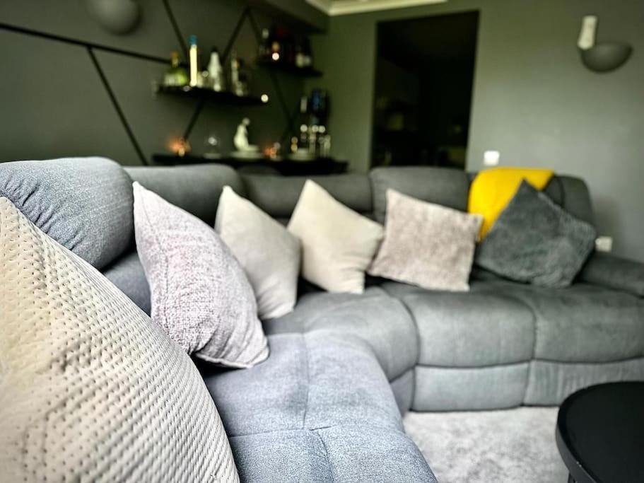 Stunning Luxury Croydon Apartment Gatwick Airport Close Purley Kültér fotó